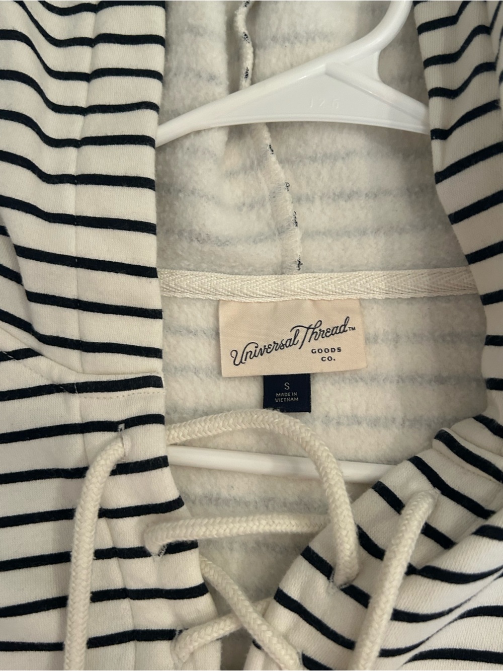 Universal Thread Sweater - Picture 2 of 3